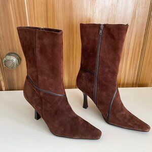 Kelly & Katie Brown Swede Boots 3 1/2 inch Heel Size 8 1/2